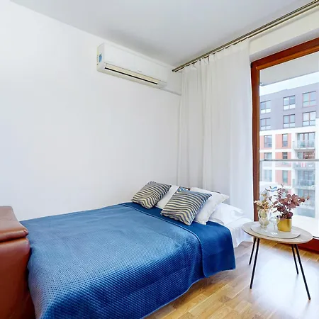 Apartment Pineapple Ochota 3 Rooms, Ac, Parking Warsaw