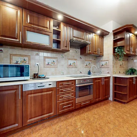 Apartment Pineapple Ochota 3 Rooms, Ac, Parking