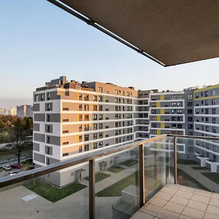 Pineapple Ochota, 3 Rooms, Parking
