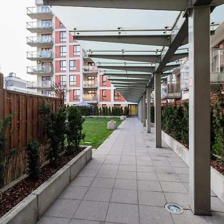 Apartment Pineapple Ochota, 3 Rooms, Parking Warsaw
